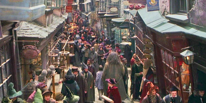 Diagon Alley crowded street from "Harry Potter" movie