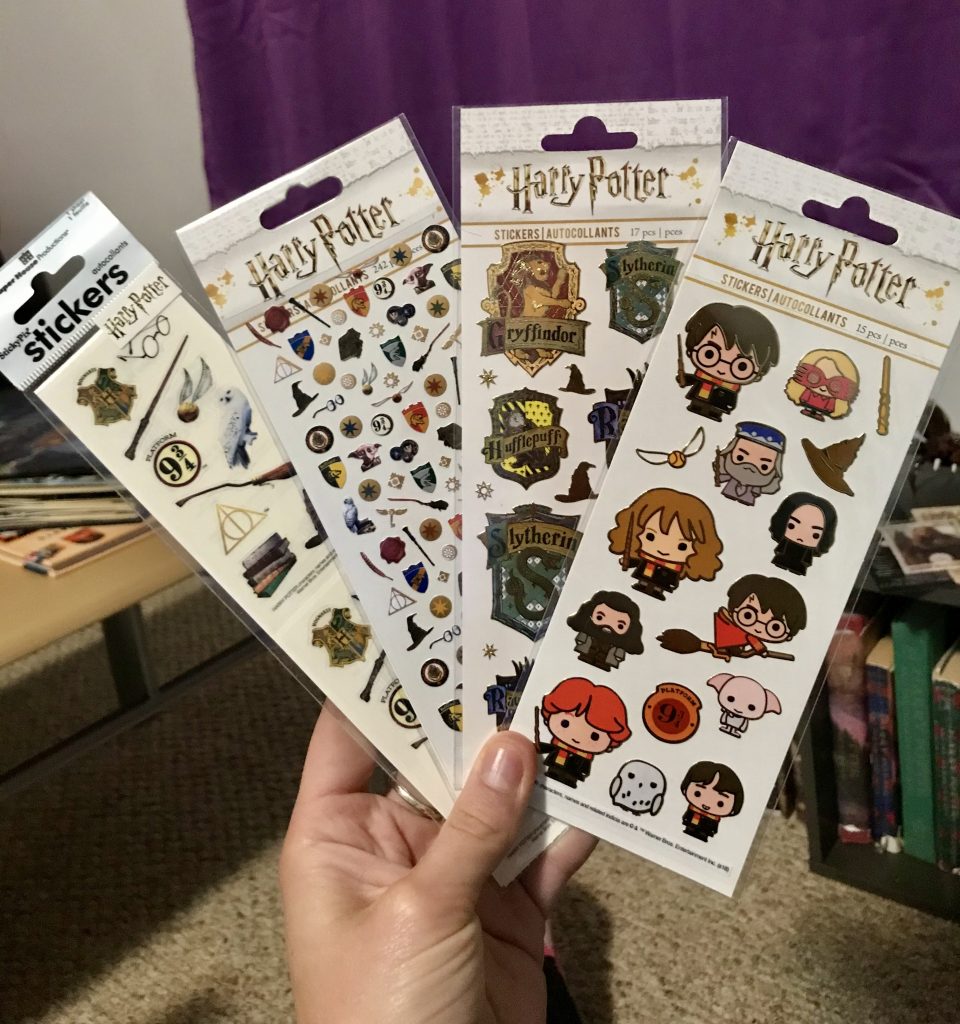 Paper House Productions - Harry Potter Collection - Stickers - Hogwarts  Crest