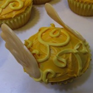 Harry Potter Golden Snitch Cupcakes