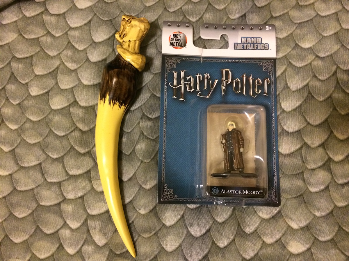Two collectable items were included in the October box, a “Harry Potter” NanoFig and an exclusive Basilisk fang.