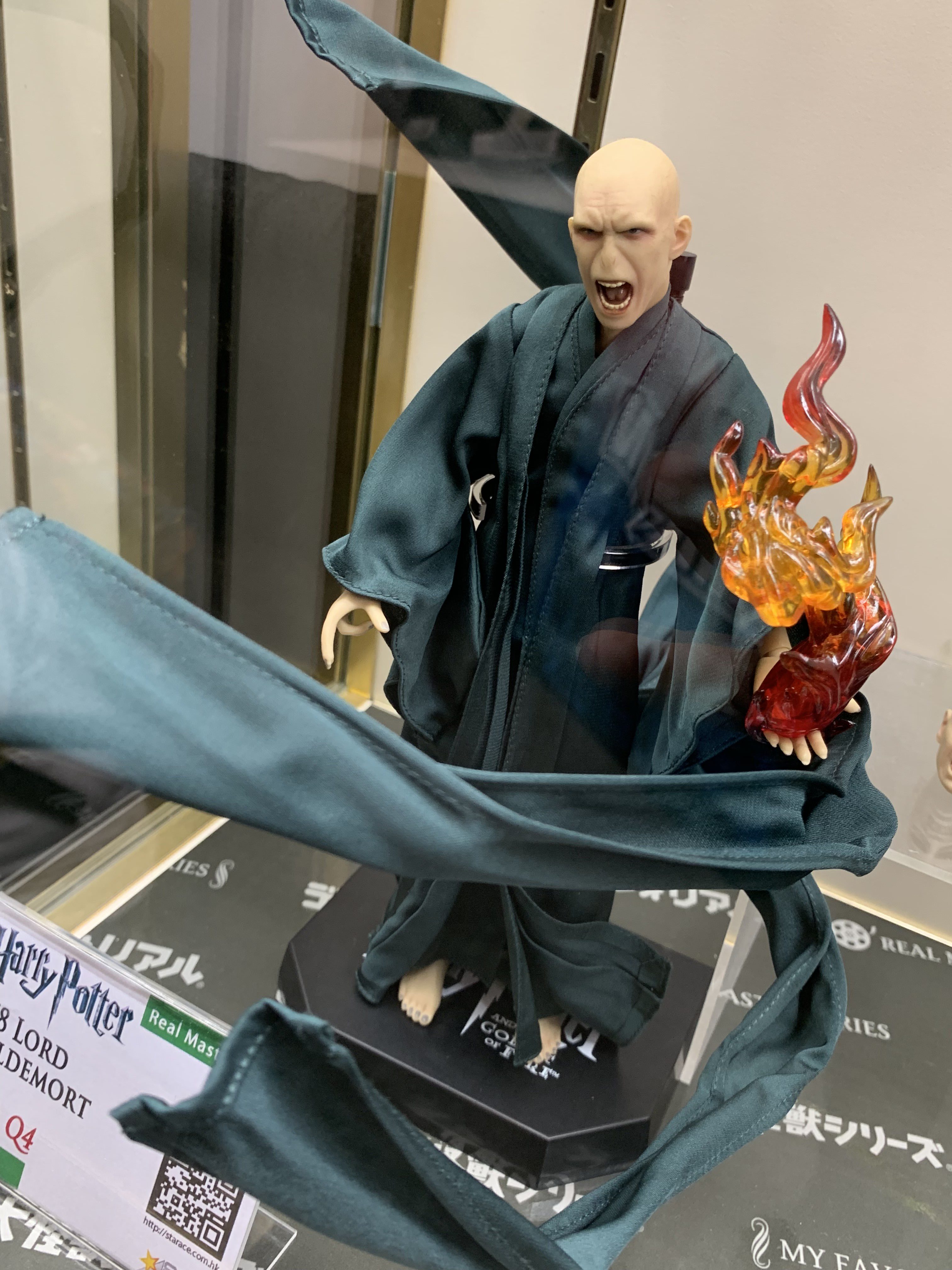 Star Ace Toys Limited’s Voldemort figurine is fired up.