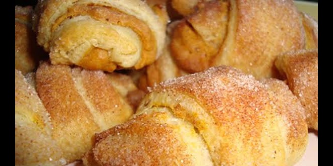 Rosmerta's Recipes - Mini Pumpkin Pie Croissants