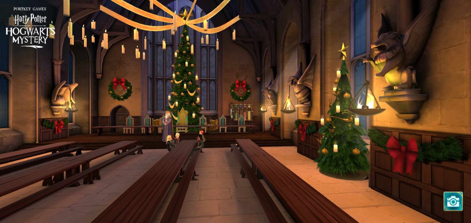 It's Beginning to Look a Lot Like Christmas in "Hogwarts Mystery