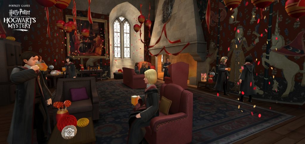 "Harry Potter: Hogwarts Mystery" celebrated its second anniversary with festive parties in the House common rooms.