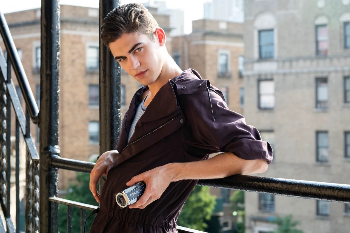 It’s important to smell good even while quarantining in your house. Just ask Hero Fiennes-Tiffin.