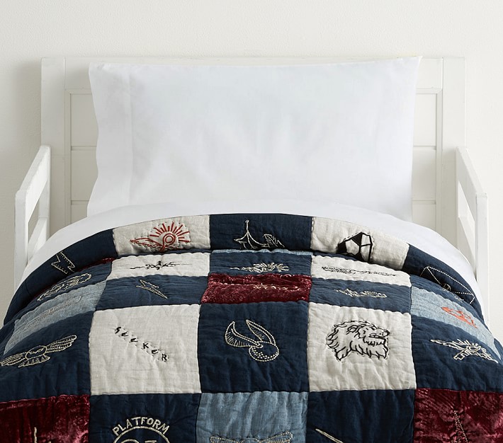 Pottery barn harry potter crib sheets best sale