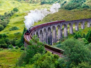 Hogwarts Express traveling to Hogwarts