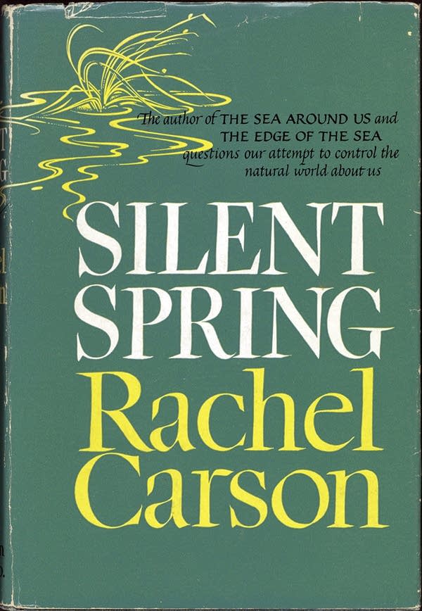 Book cover of'Silent Spring' by Rachel Carson