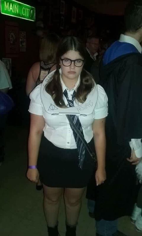 Moaning Myrtle Cosplay