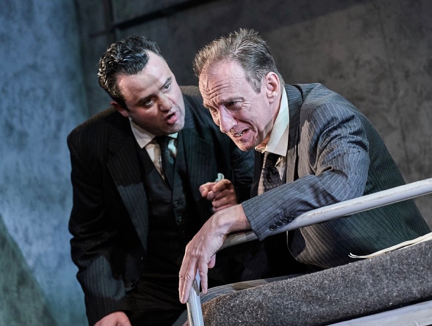 David Thewlis is grappling with tense emotions as Daniel Mays looms over him on stage in The Dumb Waiter.