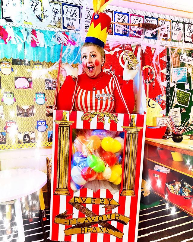 A Harry Potter fan dressed herself as a huge box of Bertie Botts Every Flavour Beans