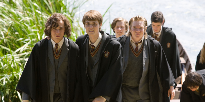 Ardoise de la série dérivée télévisée “Harry Potter”