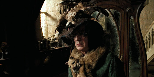 This is Snape dressed as Neville's grandma.