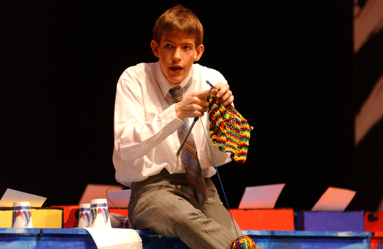 Eric Scull as Finch in How to Succeed in Business
