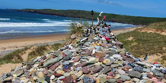 Dobby's grave on Freshwater West beach in Wales.