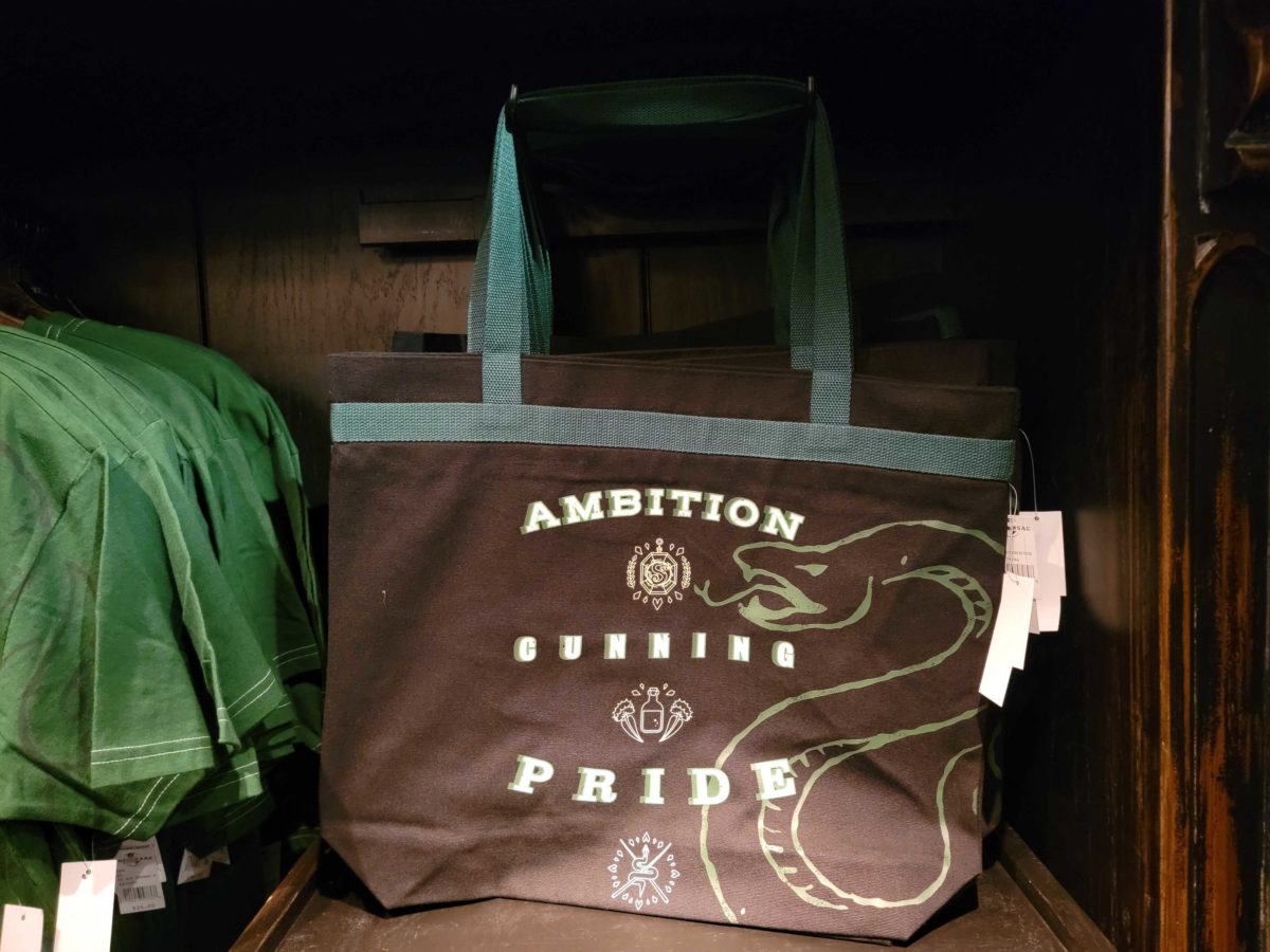 A Slytherin tote available at Universal Studios Hollywood features the House’s attributes and includes a green handle.