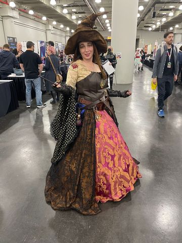 NYCC: Harry Potter Fans Show Their True Colors with Cosplay