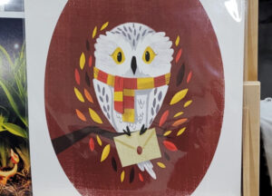 Hedwig print featured at NYCC.