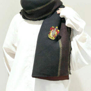 The robe-like stoles can be folded up and worn like a scarf.