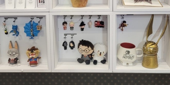 Hallmark to Release New Collection of Harry Potter Ornaments